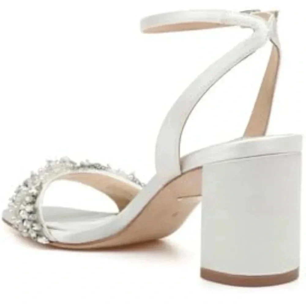Badgley Mischka Women's Clara Heeled Sandal size 7.5 NWOB